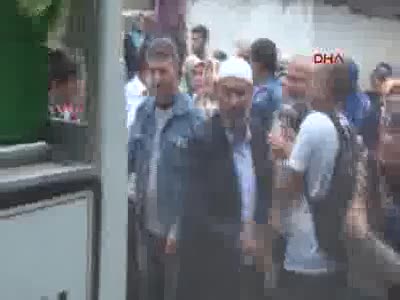 İstanbul'daki saldırıda hayatını kaybeden  Elif Tutuş İnce son yolculuğuna uğurlandı