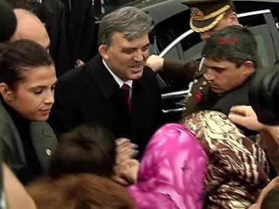 Abdullah Gül'den Twitter'da başsağlığı mesajı