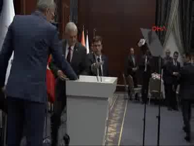 Başbakan Yıldırım Terör örgütünden 'görüşebiliriz, silahları bırakabiliriz' haberleri geliyor - 1