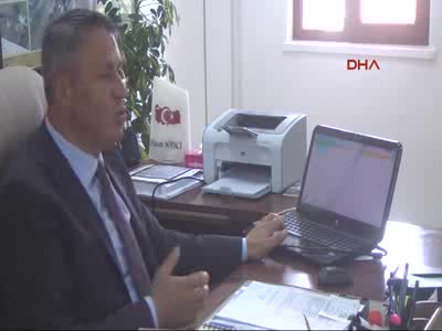 Maaşını öğrencilere burs veren Başkan özel aracını makan aracı yaptı