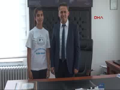Gaziantep'te TEOG'da tam puan alan öğrenci ödüllendirildi
