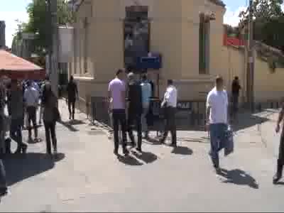 İstiklal Caddesi'nde polis noktaları kuruldu