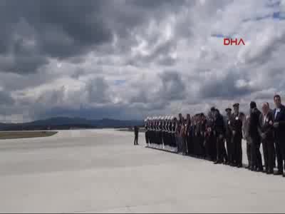 Şehit polis Şerife Özden Kalmış'ın cenazesi memleketine getirildi