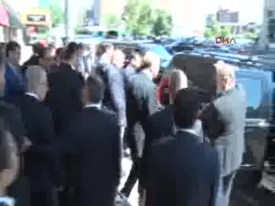 Erdoğan: "Esed 600 bin vatandaşını şu ana kadar öldürmüş bir katildir."