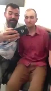 Akılalmaz görüntü! Polisten seri katille selfie!