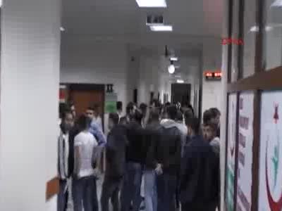 Berat ile Yunus Emre öğretmene yanıyor