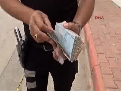Telefon dolandırıcısı suçüstü yakalandı