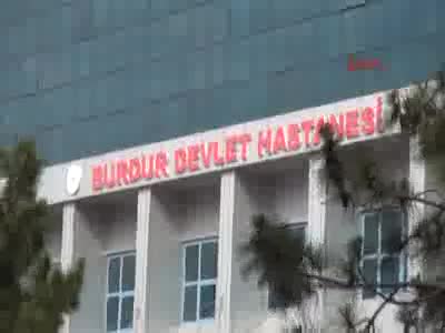 Liseli genç kız hastanede intihar etti