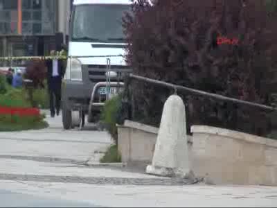 Şüpheli çantaya meraklı vatandaş ilgisi