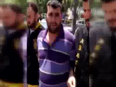 Park halindeki araçtan çantayı aldı, evine ulaşamadan yakalandı