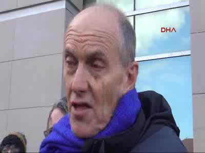 İngiliz akademisyen ilk duruşmasında beraat etti