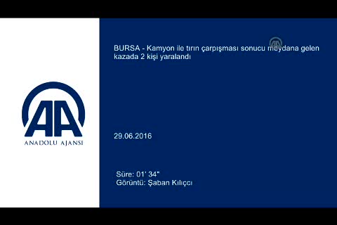 Bursa'da kamyon ile tır çarpıştı: 2 yaralı
