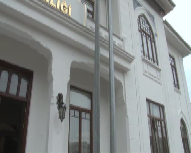Bursa'da Türk bayrakları yarıya indi!