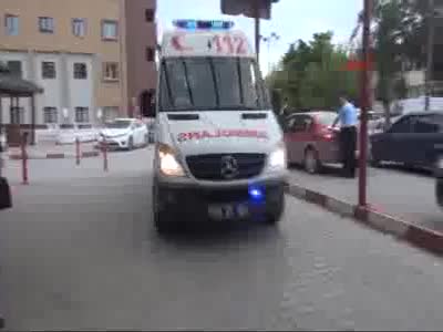 Otomobil uçuruma yuvarlandı: 2 ölü, 3 yaralı