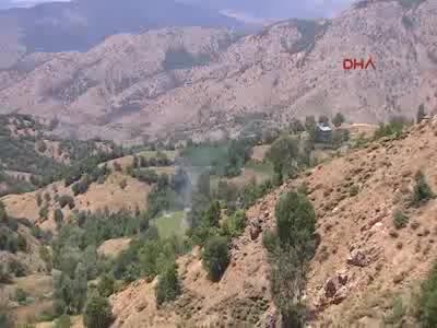 Lice'de PKK'nın patlayıcı ve yaşam malzemesi dolu 4 odalı, mutfaklı ve banyolu sığınakları imha edildi - 2
