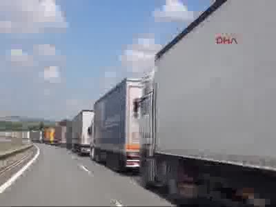 Edirne Kapıkule'de 24 kilometre Tır kuyrugu - 1
