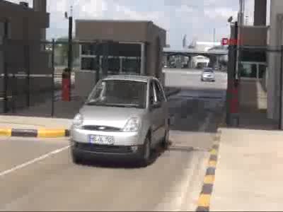 Avrupa'daki Türk işçileri Türkiye'ye akın etti