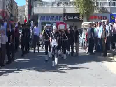 Kazada ölen bürokrat toprağa verildi