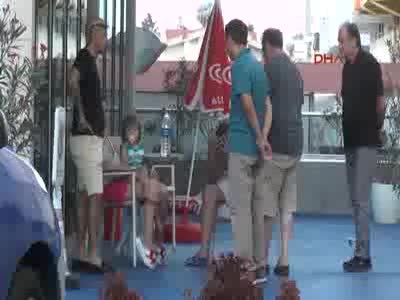 Otel havuzunda vakum borusuna ayağı sıkışan çocuk boğuldu
