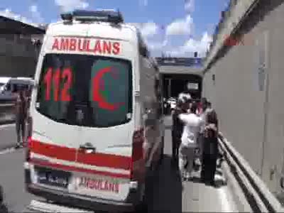 Yola dökülen yağ kazası: 15 araç birbirine girdi 4 kişi yaralandı
