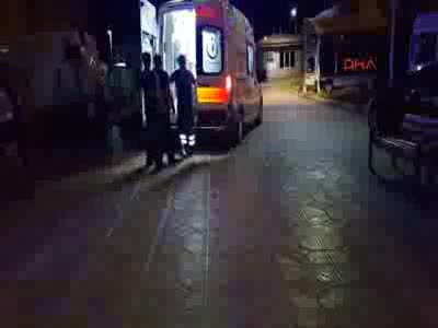 Adıyaman Kahta'da otomobille hafif ticari araç çarpıştı: 2 ölü, 7 yaralı