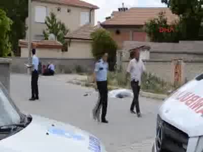 Konya'da eşinden boşanan Banu'yu sevgilisi sokak ortasında öldürdü