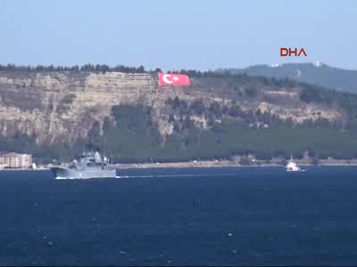 Rus savaş gemisi Ege'ye yol aldı