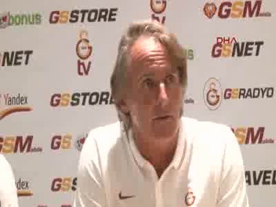 Galatasaray Teknik Direktörü Riekerink: Bu sezon en önemli hedefimiz şampiyonluk - 1