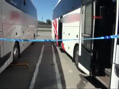Kadın hostese otobüste kurşun