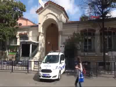 Fransa Başkonsolosluğu bugün de kapalı
