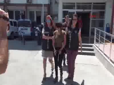 Kendisine sarkıntılık eden eniştesini öldürdü