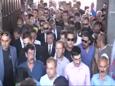 Milli Eğitim Bakanı Yılmaz: 100'ün üzerinde okul terörden zarar gördü - 2