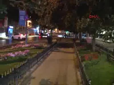 TRT'nin Harbiye binasını işgal eden askerler teslim oldu