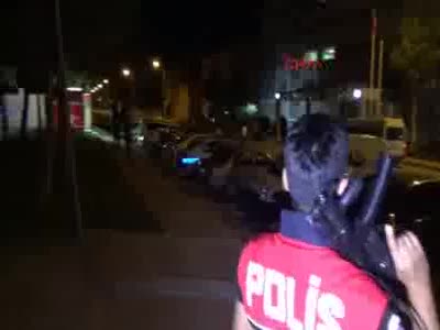 Karaman'da  halk darbe girişimine karşı meydanlarda toplandı