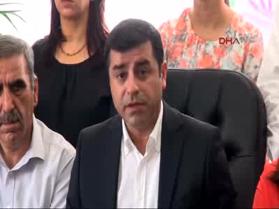 Demirtaş; Demokrasinin sokakta olduğu darbe girişimiyle bir kez daha teyit edildi  - 2
