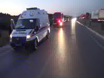 Manisa Saruhanlı'da Kaza: 2 Ölü, 4 Yaralı
