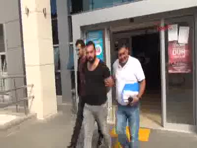 Darbeyi övmekten tutuklandı
