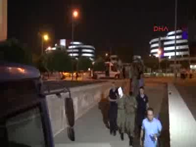 Konya'da 32 hakim ve savcı, 25 asker, 2 emniyet müdürü tutuklandı