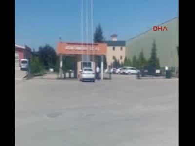 Akyazı'da fabrikaya jandarma baskını