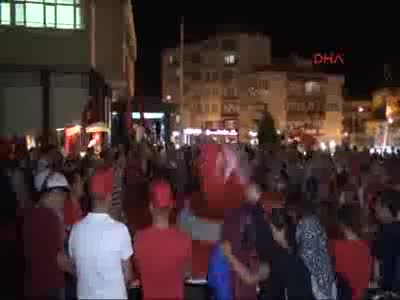 Sinop'ta 'Demokrasi nöbeti' devam etti