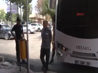 Gözaltına alınan polis: Zeki Müren de bizi görecek mi?
