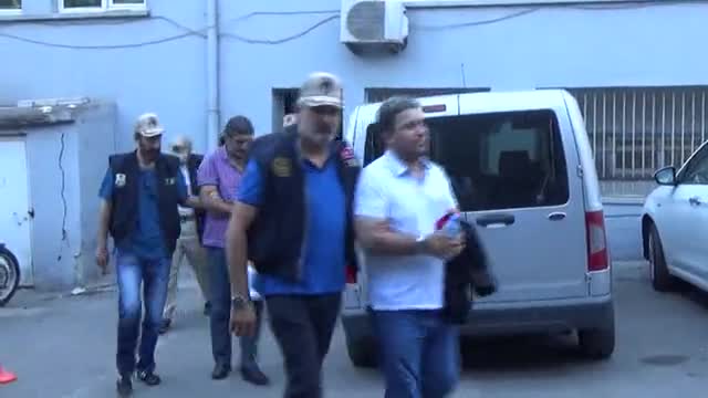 Bursa'da polise FETÖ operasyonu!