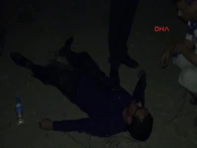 Polisten yaralı gence; Sakın uyuma, bizimle konuş