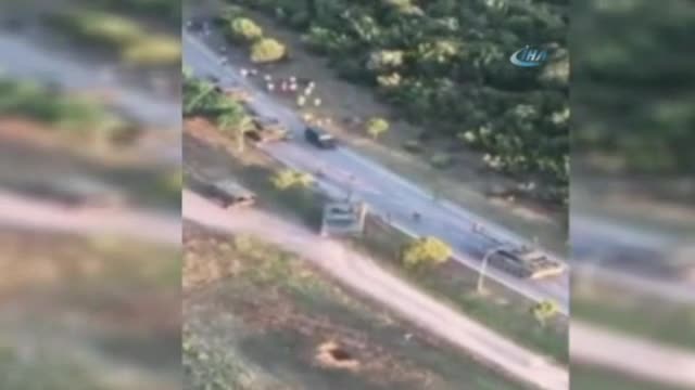 Etten duvar ören vatandaşlar hainleri böyle püskürttü