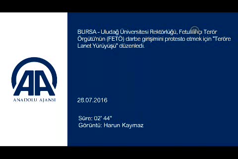 Bursa'da FETÖ'nün darbe girişimine tepkiler
