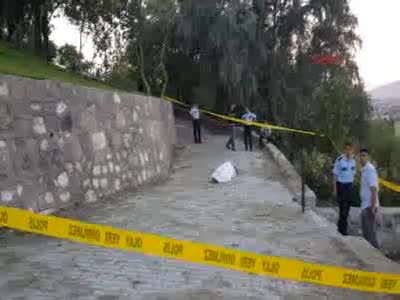Konya Karapınar'da erkek cesedi bulundu