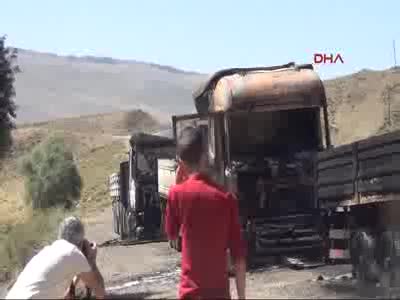 Bingöl'de yol kesen PKK'lılar 5 aracı ateşe verdi, 1 şoförü yakmak istedi