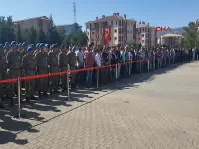 Şehit polisler için tören düzenlendi - 1