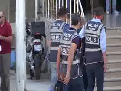Bursa'da FETÖ/PDY operasyonunda 20 iş adamı adliyeye çıkartıldı