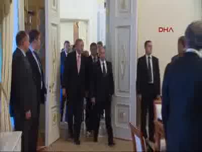 Putin ve Erdoğan heyetler arası görüşmede bulunuyor